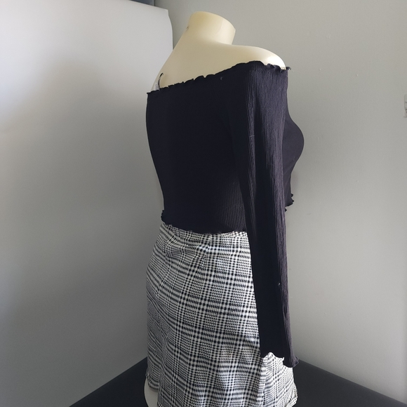 Aus L H&M Divided Black Ribbed Off Shoulder Long Sleeve Crop Top - Picture 13 of 16